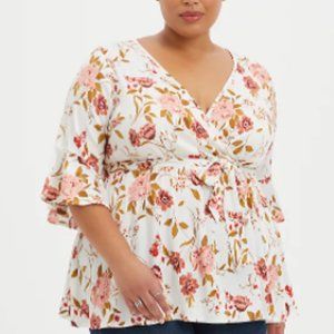 SURPLICE BABYDOLL TOP - STRETCH CHALLIS FLORAL WHITE